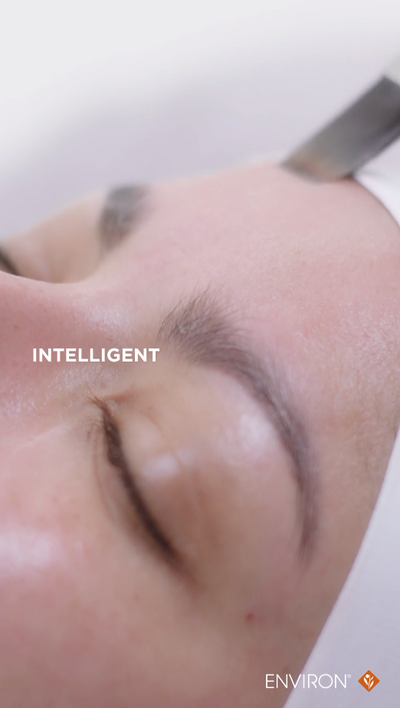 Intelligent eyebrow tinting tool by environ.